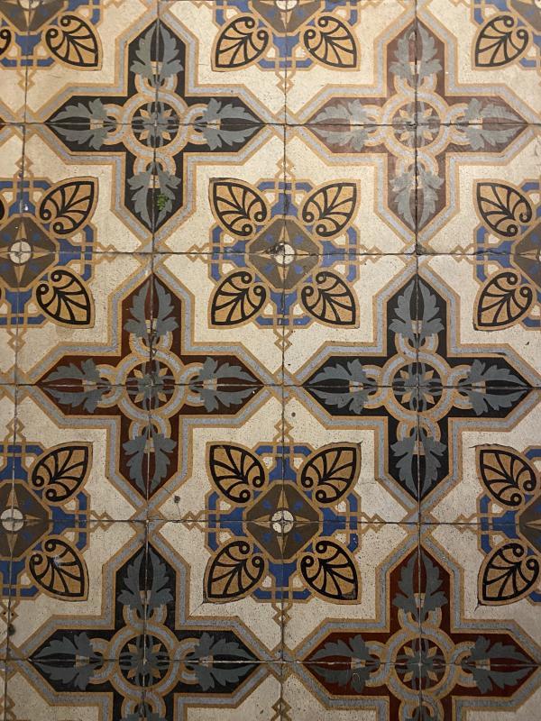 Appartement - 202 m² - 8 pièces