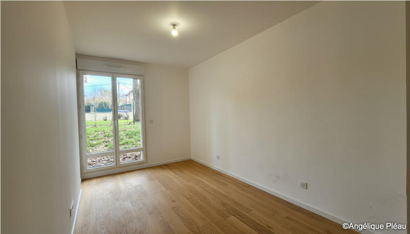 Appartement - 94 m² - 4 pièces