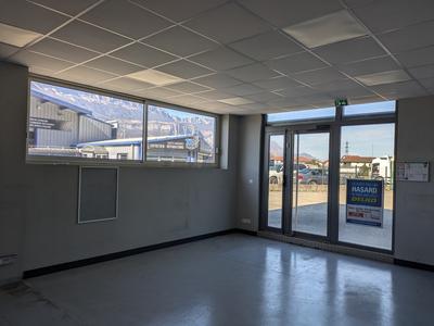 Bureau - 315 m² - 1 pièce