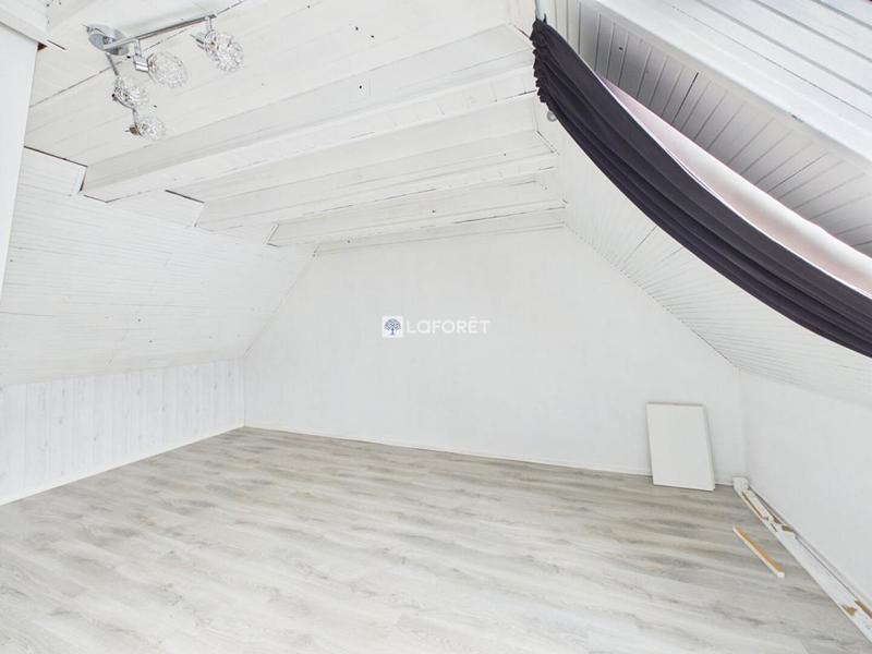 Maison - 190 m² - 7 pièces