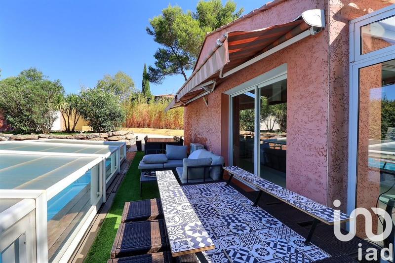 Maison - 95 m² - 4 pièces