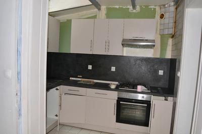 Maison - 90 m² - 6 pièces