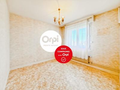 Maison - 98 m² - 6 pièces