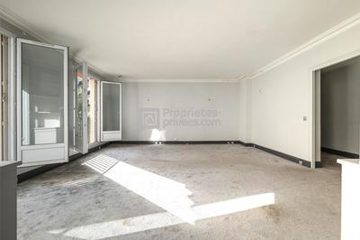 Appartement - 125 m² - 4 pièces