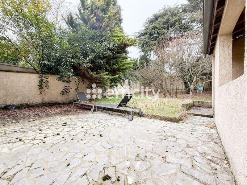 Maison - 155 m² - 6 pièces