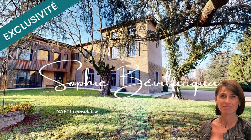 Maison - 388 m² - 10 pièces