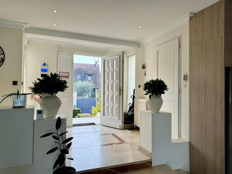 Pavillon - 142 m² - 5 pièces