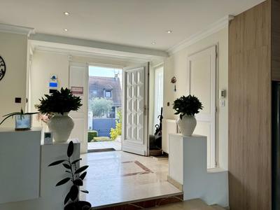 Pavillon - 142 m² - 5 pièces