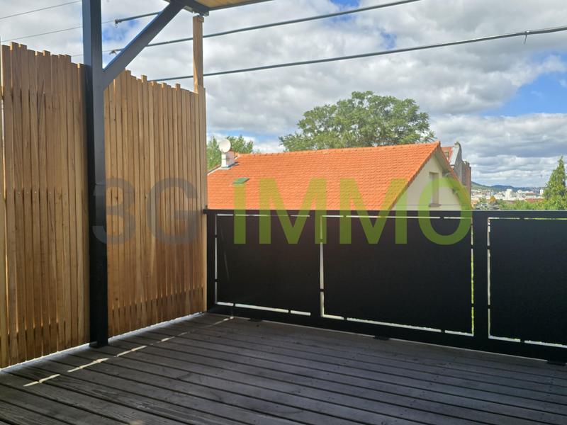 Appartement - 90 m² - 4 pièces