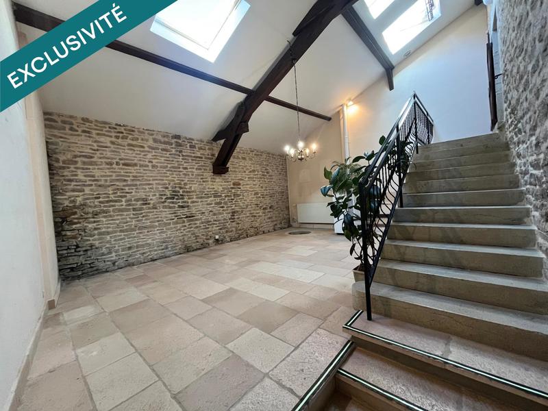 Maison - 122 m² - 7 pièces