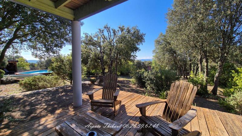 Maison - 140 m² - 5 pièces