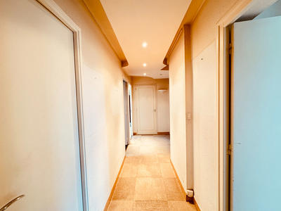 Appartement - 125 m² - 5 pièces