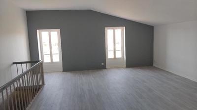 Appartement - 75 m² - 3 pièces