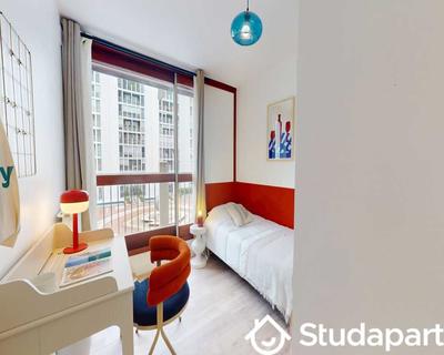 Chambre - 60 m² - 1 pièce