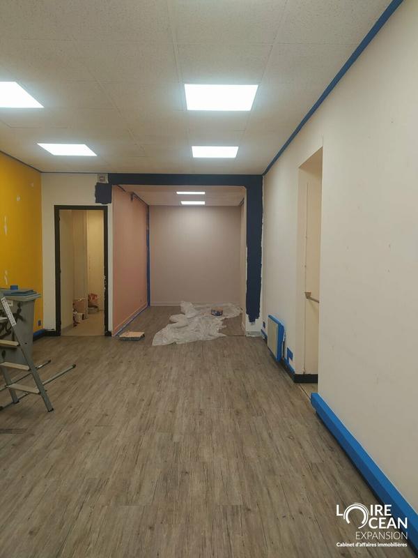 Fonds de commerce - Local commercial - 49 m²