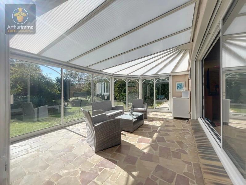 Maison - 176 m² - 7 pièces