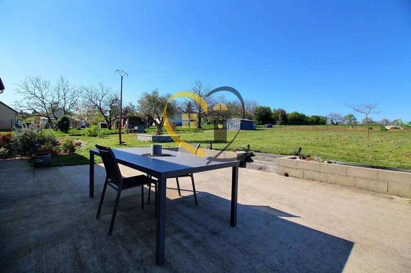 Maison - 98 m² - 4 pièces