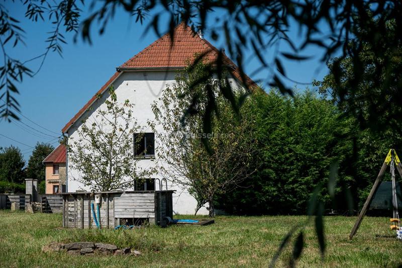 Maison - 232 m² - 7 pièces