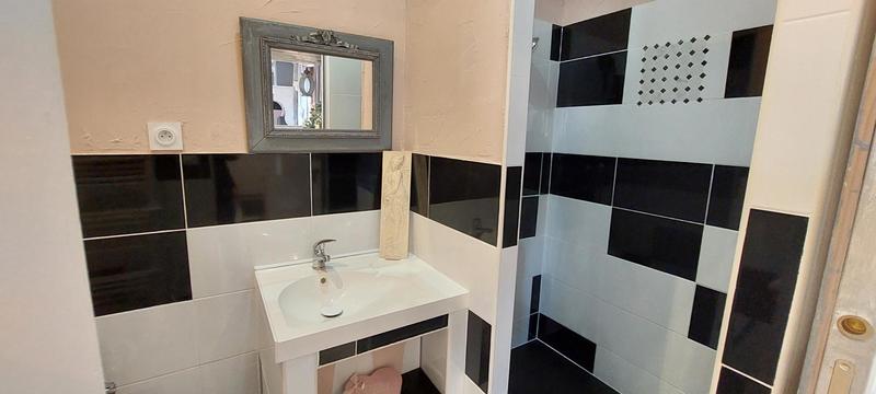 Longère - 345 m² - 8 pièces