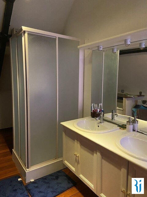 Maison - 123 m² - 4 pièces