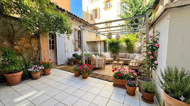 Maison - 160 m² - 6 pièces