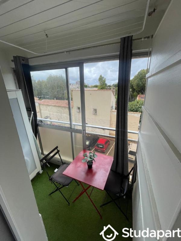 Chambre - 11 m² - 1 pièce