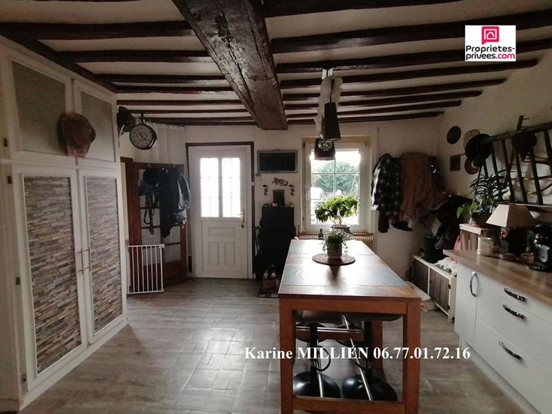 Maison - 270 m² - 10 pièces