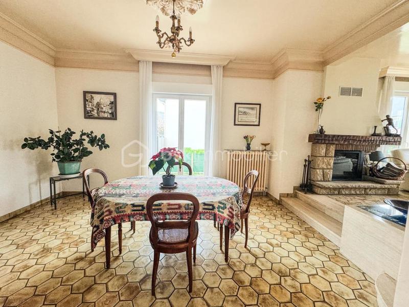 Maison - 149 m² - 7 pièces