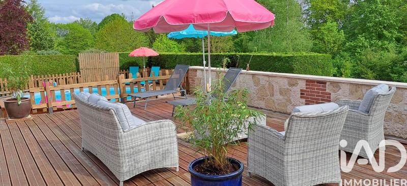 Maison - 397 m² - 16 pièces