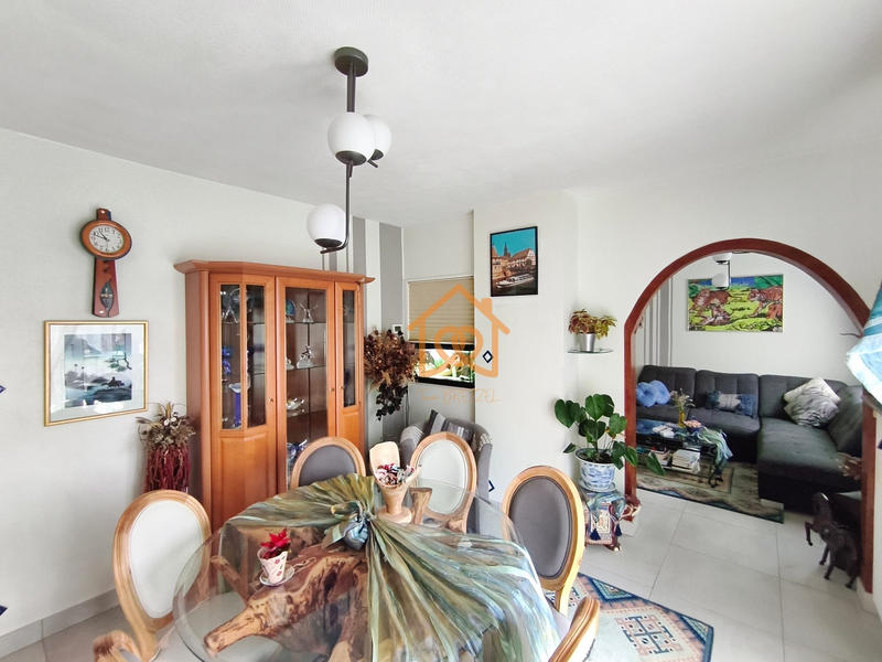 Appartement - 70 m² - 4 pièces