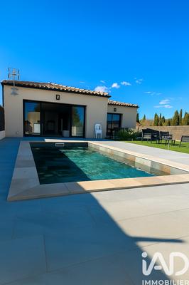 Maison - 112 m² - 4 pièces