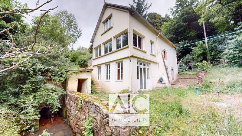 Maison - 151 m² - 6 pièces