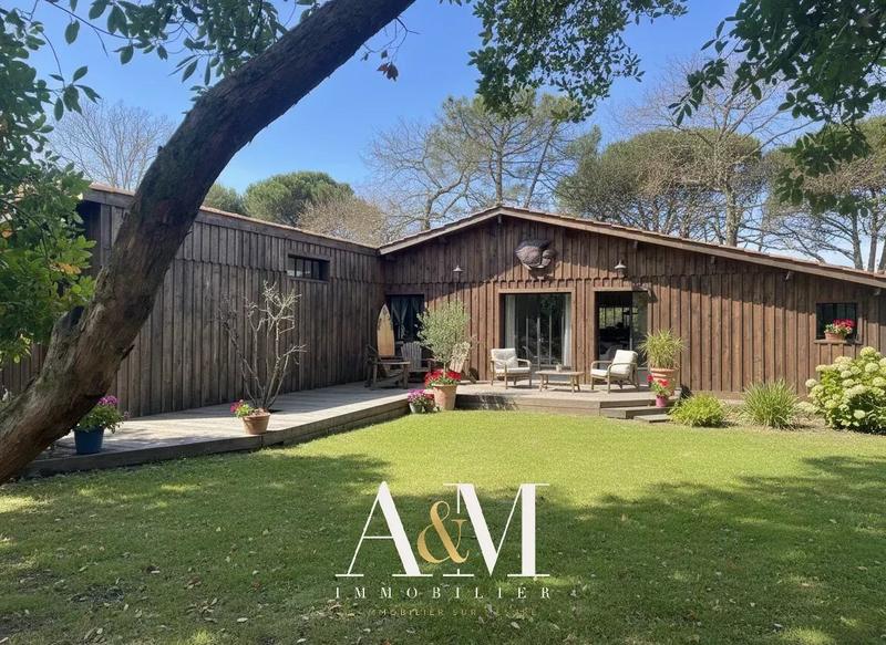 Maison - 128 m² - 7 pièces