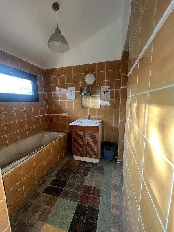 Villa - 199 m² - 6 pièces