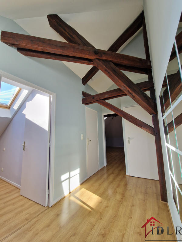 Duplex - 93 m² - 4 pièces