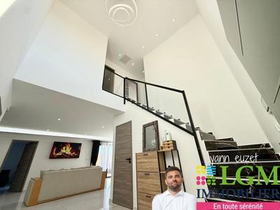 Maison - 156 m² - 5 pièces