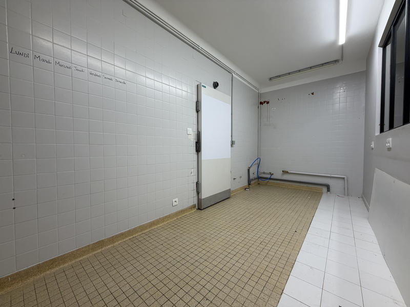 Local commercial - 145 m²