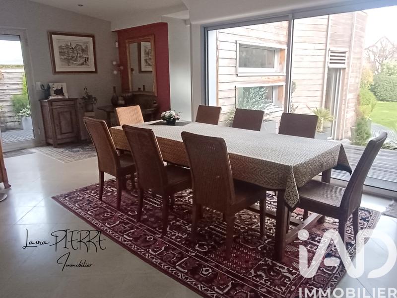 Maison de ville - 236 m² - 10 pièces