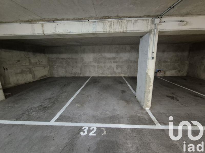 Parking - 13 m²