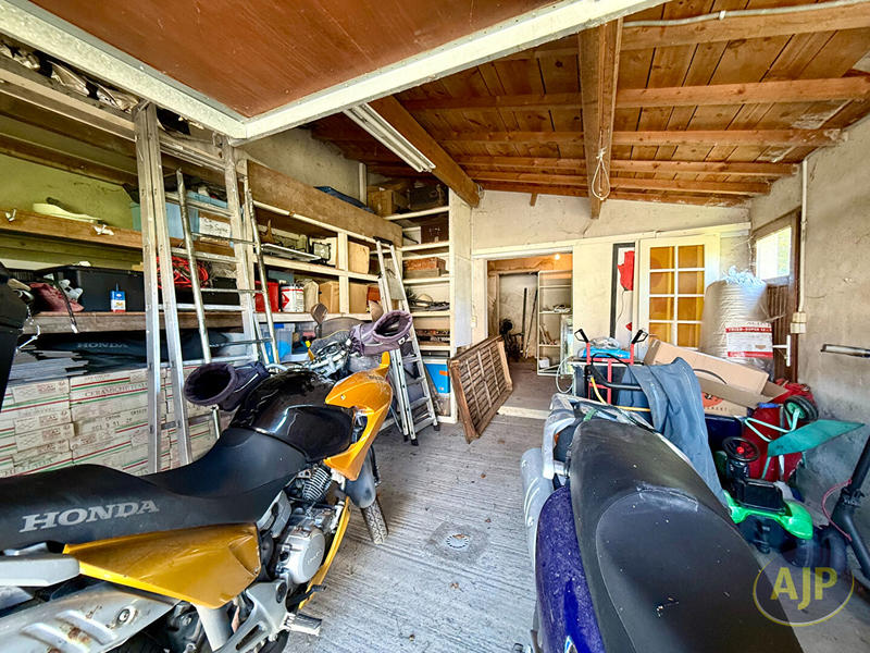 Maison - 136 m² - 6 pièces