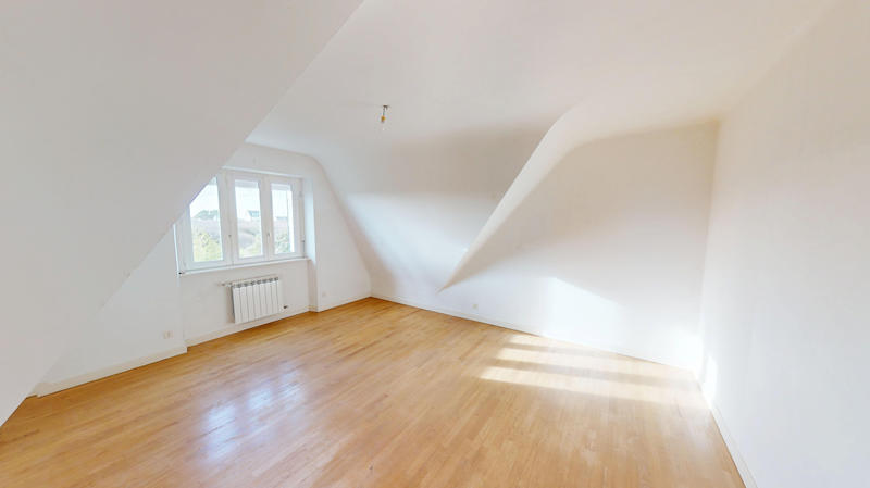 Maison - 160 m² - 7 pièces