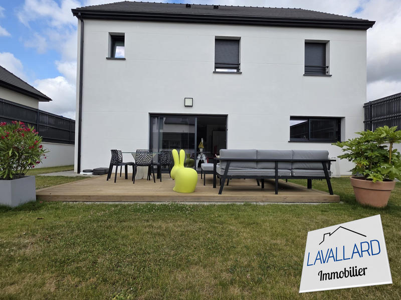 Maison - 167 m² - 6 pièces