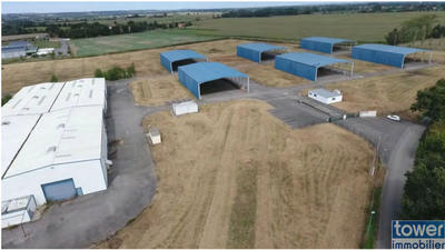 Local d'activités - 9 637 m²