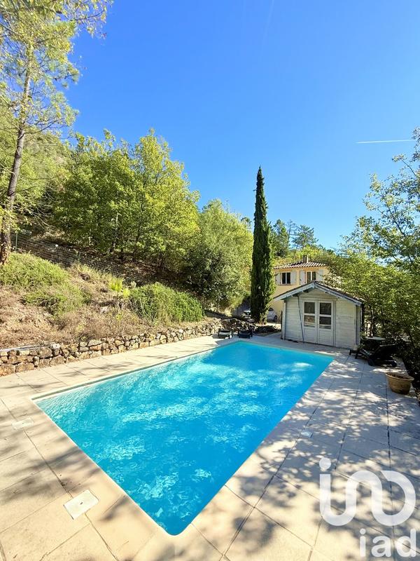 Maison - 104 m² - 4 pièces