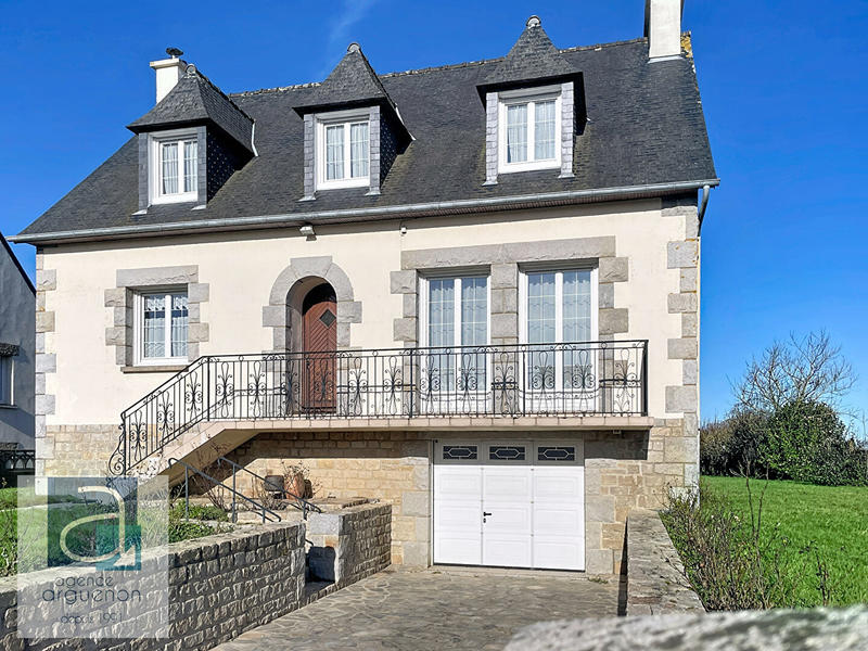 Maison - 128 m² - 6 pièces