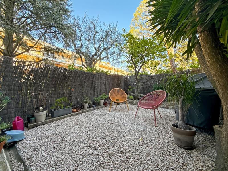 Appartement - 81 m² - 3 pièces