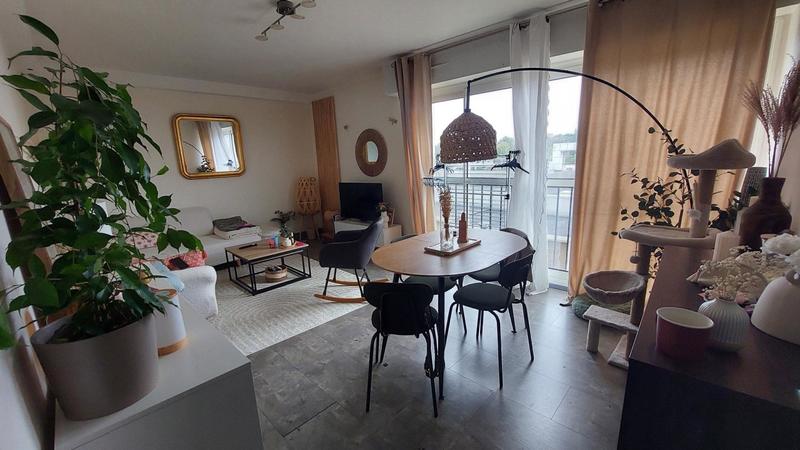 Appartement - 64 m² - 3 pièces