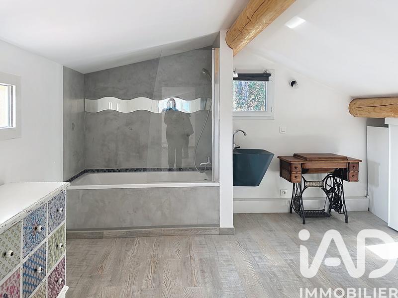 Maison - 67 m² - 3 pièces