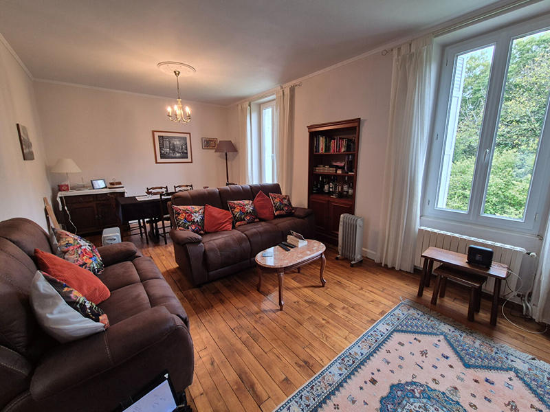 Maison - 85 m² - 6 pièces