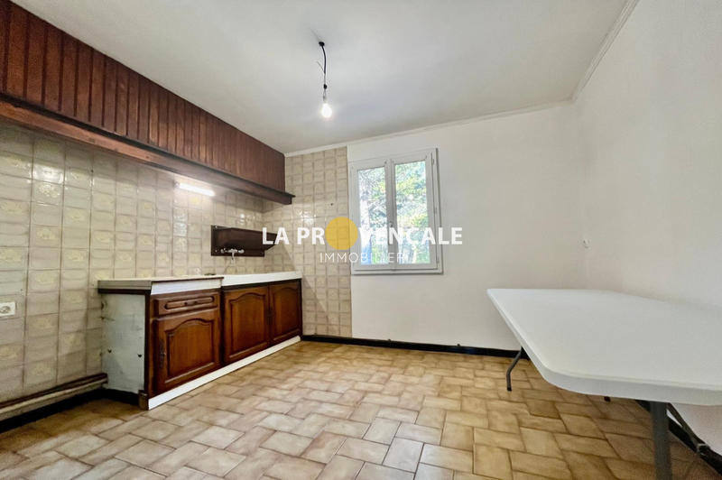 Appartement - 79 m² - 4 pièces